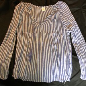 Old Navy top